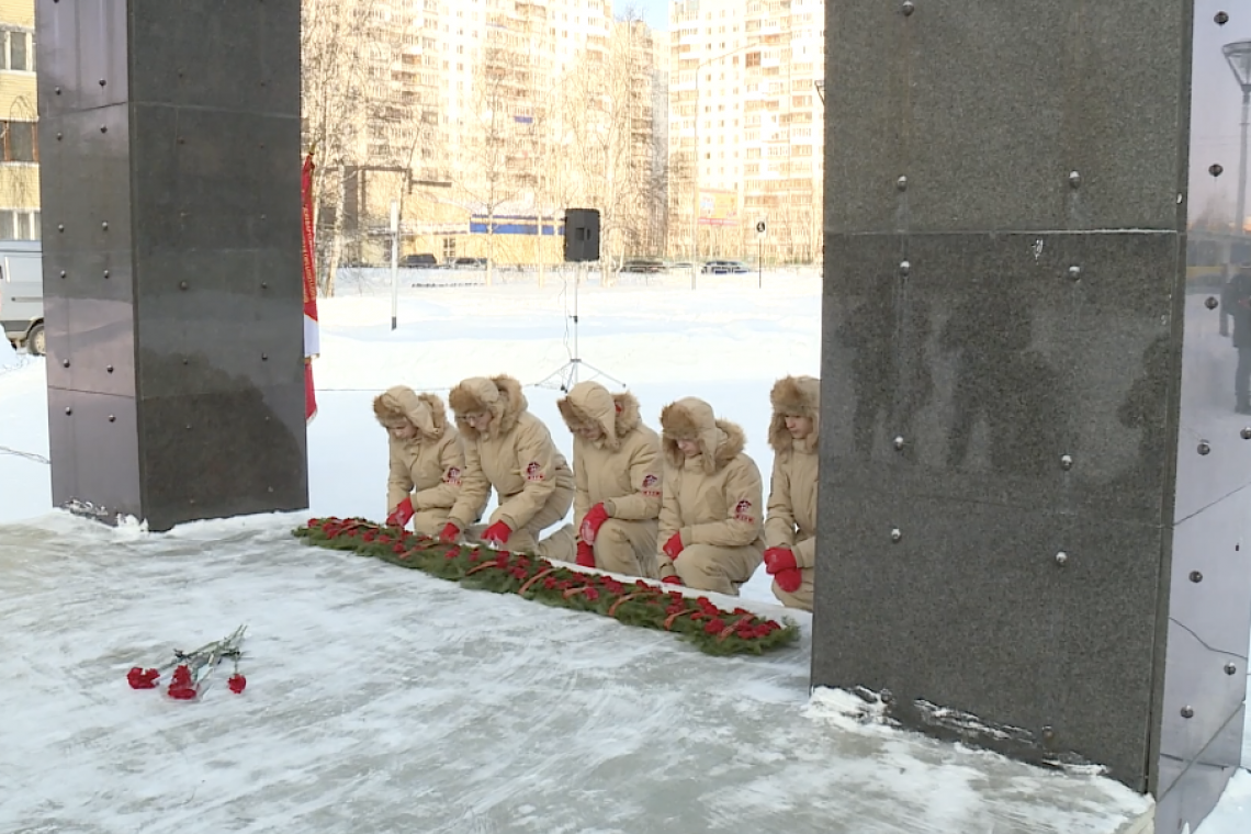 Вартовчане встретились у памятника воинам-интернационалистам, чтобы почтить память о своих соотечественниках 