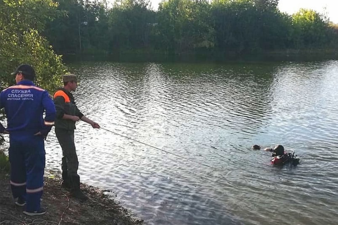 Утонули свободный. 16 Летний парень утонул в Иркутске. Трупы людей утонувших в водоёмах.