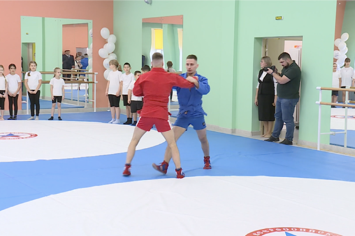 Партийный проект «Единой России» «Za самбо» помогает привлечь все больше спортсменов в борьбу и сделать тренировки удобнее